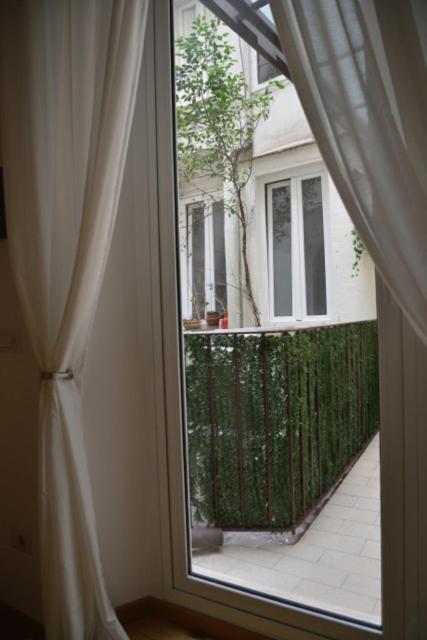 Fidia Palace Flavia'S Apartment Colosseo Roma Exterior foto
